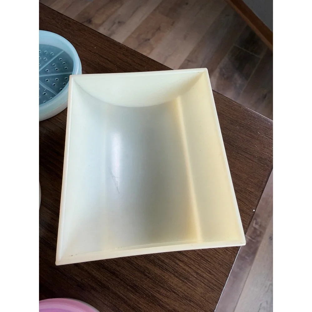 Vintage Tupperware Wagon Wheel Coaster Set Pastel Rainbow 6 Coasters with Caddy